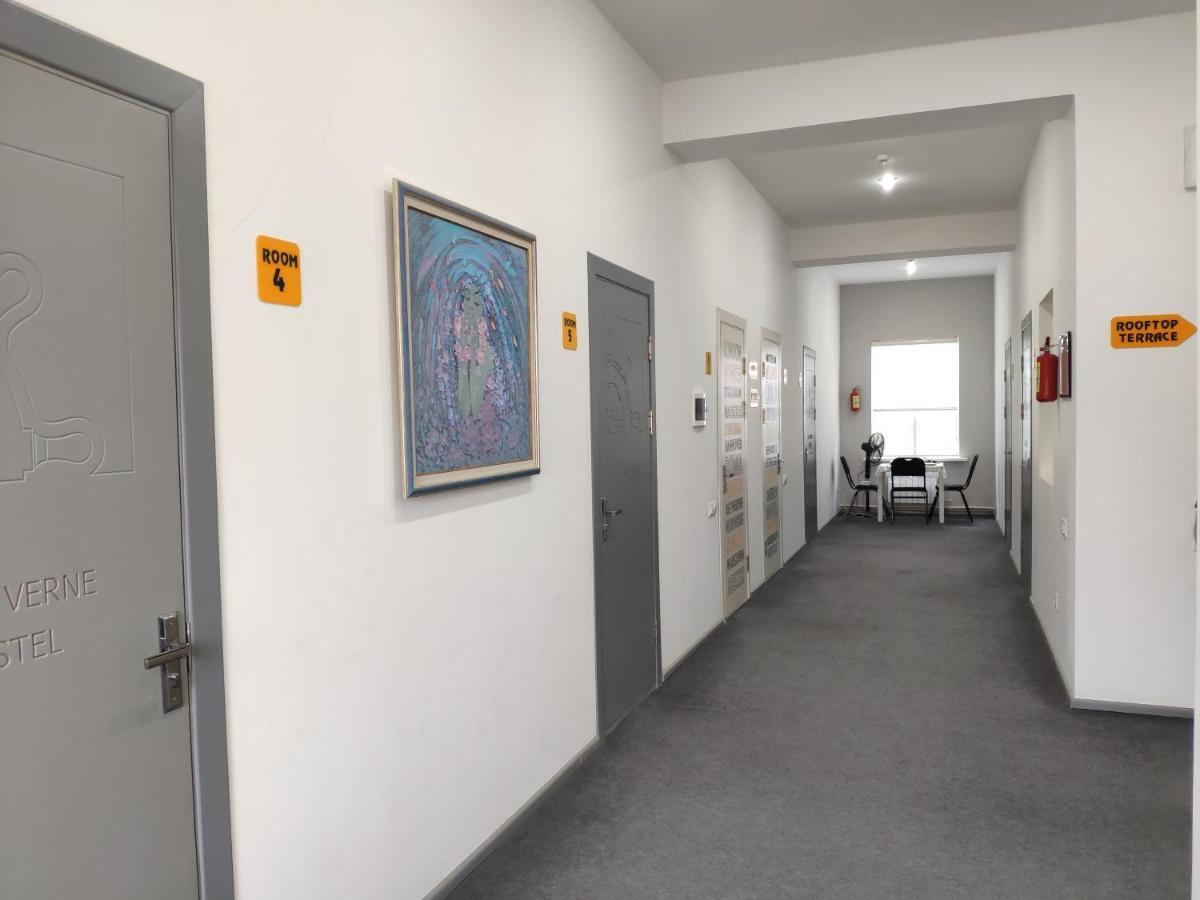 Jules Verne Hostel Tasjkent Eksteriør billede